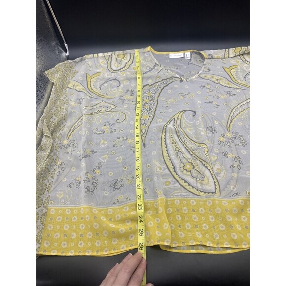 Susan Graver Women’s Poncho Blouse Yellow Gray Paisley Floral Sheer Boho Sz S - Picture 10 of 10
